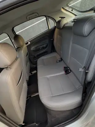 VOLKSWAGEN-GOL-2012
