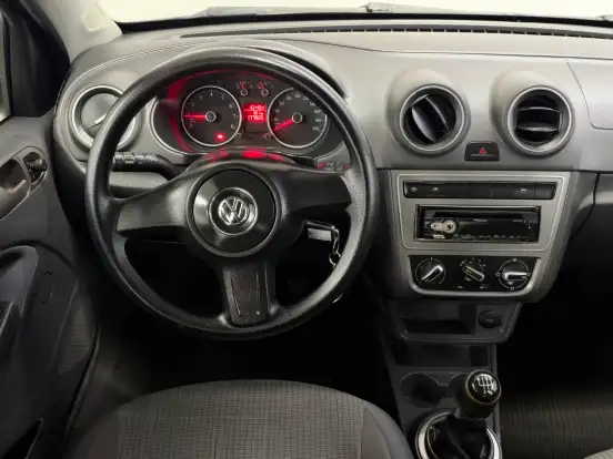 VOLKSWAGEN-GOL-2013