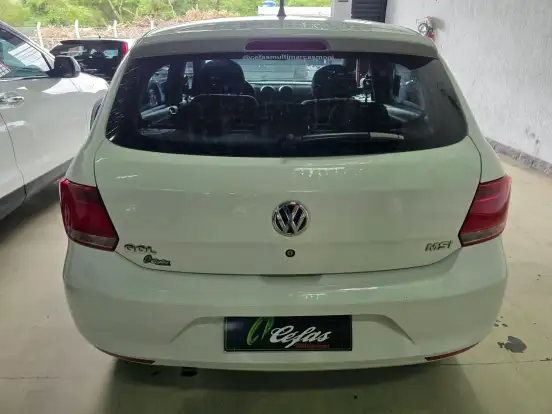 VOLKSWAGEN-GOL-2016
