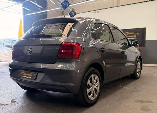 VOLKSWAGEN-GOL-2023