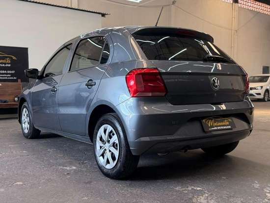 VOLKSWAGEN-GOL-2023