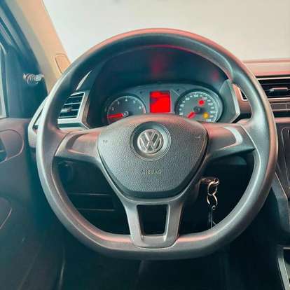 VOLKSWAGEN-GOL-2021