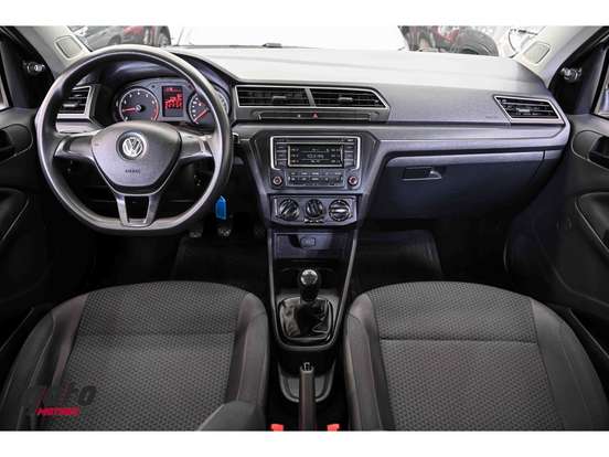 VOLKSWAGEN-GOL-2022