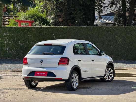 VOLKSWAGEN-GOL-1.0 12V MPI TOTALFLEX TRACK 4P MANUAL VOLKSWAGEN-GOL-2017