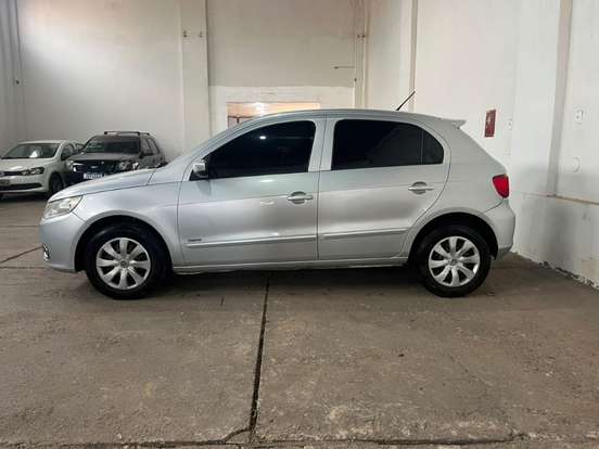 VOLKSWAGEN-GOL-1.0 MI 8V FLEX 4P MANUAL G.V VOLKSWAGEN-GOL-2010