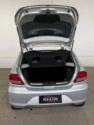 VOLKSWAGEN-GOL-2010