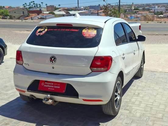 VOLKSWAGEN-GOL-2013