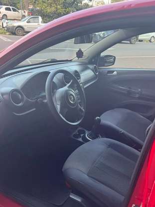 VOLKSWAGEN-GOL-2014
