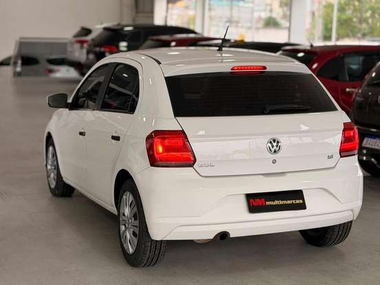 VOLKSWAGEN-GOL-2019