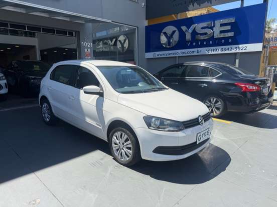VOLKSWAGEN-GOL-2013