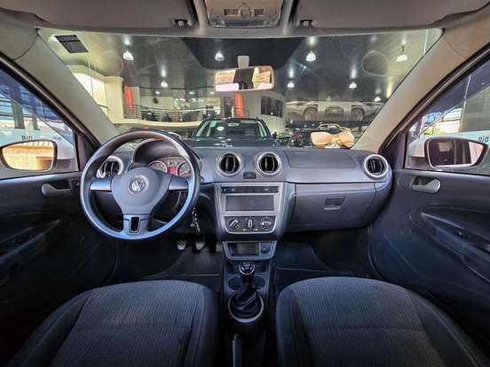 VOLKSWAGEN-GOL-2013