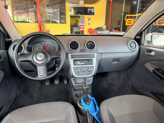 VOLKSWAGEN-GOL-2012