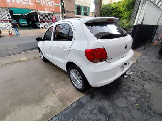 VOLKSWAGEN-GOL-2015