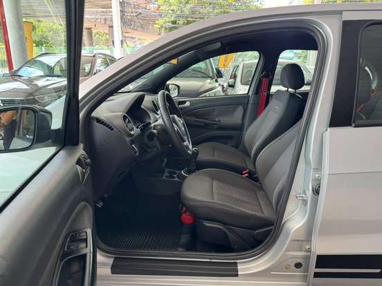 VOLKSWAGEN-GOL-1.6 MI RALLYE 8V FLEX 4P MANUAL G.VI VOLKSWAGEN-GOL-2013