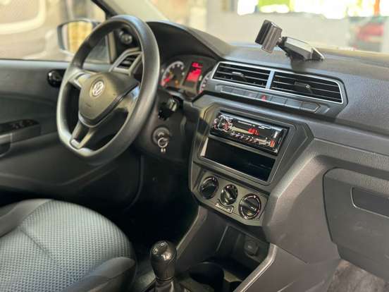 VOLKSWAGEN-GOL-2022