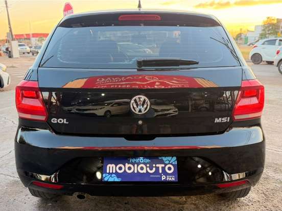 VOLKSWAGEN-GOL-2017