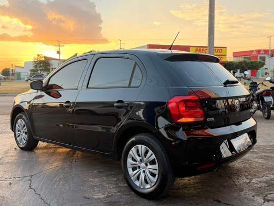 VOLKSWAGEN-GOL-1.6 MSI TOTALFLEX TRENDLINE 4P MANUAL VOLKSWAGEN-GOL-2017