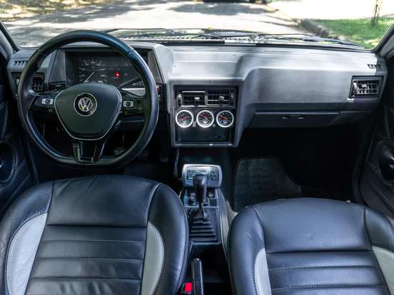 VOLKSWAGEN-GOL-1995
