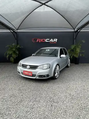 VOLKSWAGEN-GOLF-2010