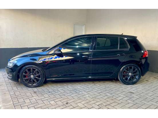 VOLKSWAGEN-GOLF-1.4 TSI COMFORTLINE 16V GASOLINA 4P AUTOMÁTICO VOLKSWAGEN-GOLF-2014