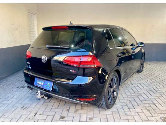 VOLKSWAGEN-GOLF-2014