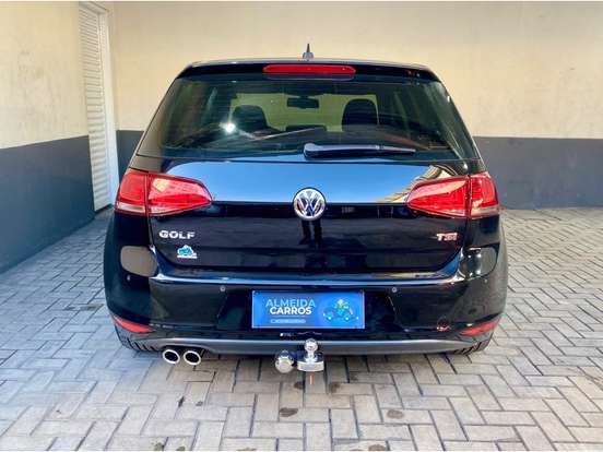 VOLKSWAGEN-GOLF-2014