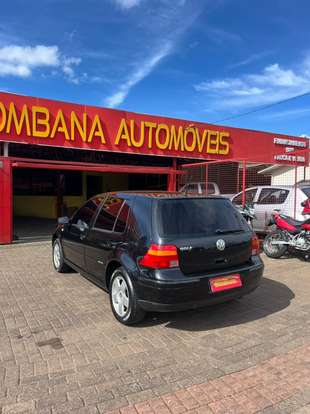 VOLKSWAGEN-GOLF-2002