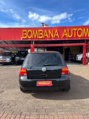 VOLKSWAGEN-GOLF-2002