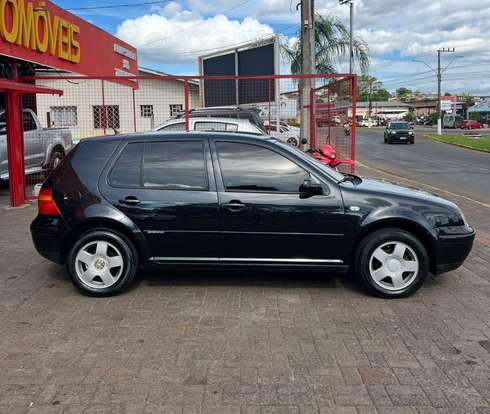 VOLKSWAGEN-GOLF-2002