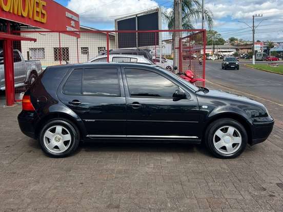VOLKSWAGEN-GOLF-1.6 MI 8V GASOLINA 4P MANUAL VOLKSWAGEN-GOLF-2002