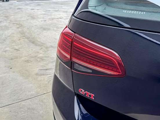 VOLKSWAGEN-GOLF-2.0 350 TSI GASOLINA GTI DSG VOLKSWAGEN-GOLF-2019