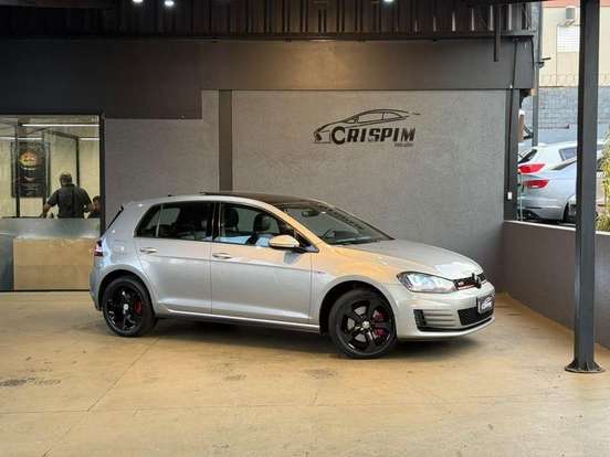 VOLKSWAGEN-GOLF-2016