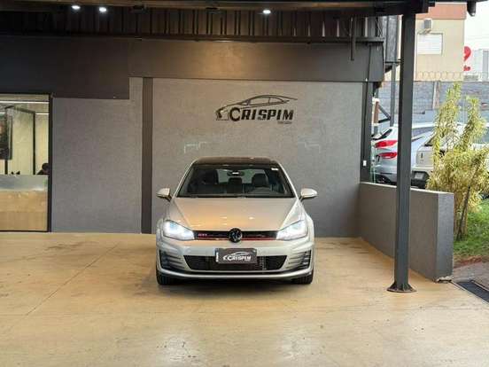 VOLKSWAGEN-GOLF-2016
