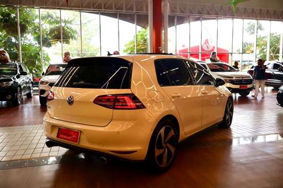 VOLKSWAGEN-GOLF-2.0 TSI GTI 16V TURBO GASOLINA 4P AUTOMÁTICO VOLKSWAGEN-GOLF-2013