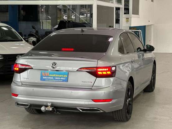 VOLKSWAGEN-JETTA-1.4 250 TSI TOTAL FLEX R-LINE TIPTRONIC VOLKSWAGEN-JETTA-2020