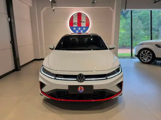 VOLKSWAGEN-JETTA-2026
