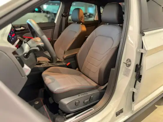 VOLKSWAGEN-JETTA-2026
