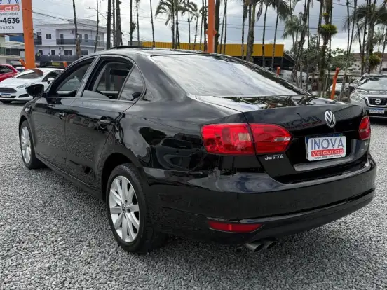 VOLKSWAGEN-JETTA-2.0 COMFORTLINE FLEX 4P TIPTRONIC VOLKSWAGEN-JETTA-2011