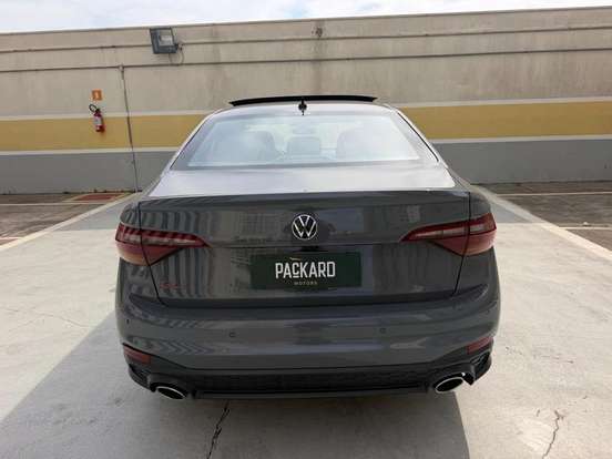 VOLKSWAGEN-JETTA-2023