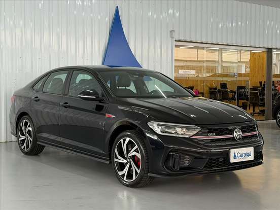 VOLKSWAGEN-JETTA-2023