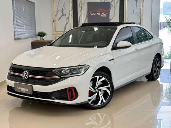 VOLKSWAGEN-JETTA-2024