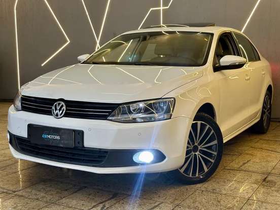 VOLKSWAGEN-JETTA-2.0 COMFORTLINE FLEX 4P TIPTRONIC VOLKSWAGEN-JETTA-2011