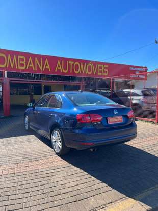 VOLKSWAGEN-JETTA-2.0 TSI HIGHLINE 200CV GASOLINA 4P TIPTRONIC VOLKSWAGEN-JETTA-2011