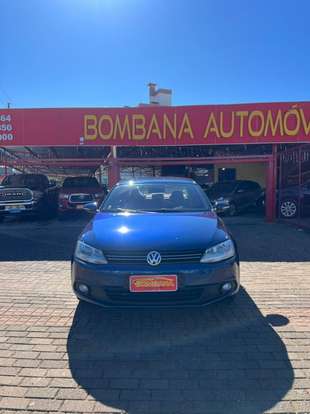 VOLKSWAGEN-JETTA-2.0 TSI HIGHLINE 200CV GASOLINA 4P TIPTRONIC VOLKSWAGEN-JETTA-2011
