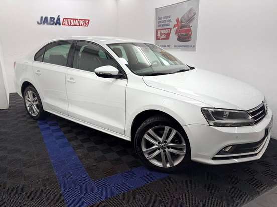 VOLKSWAGEN-JETTA-2.0 TSI HIGHLINE 211CV GASOLINA 4P TIPTRONIC VOLKSWAGEN-JETTA-2015