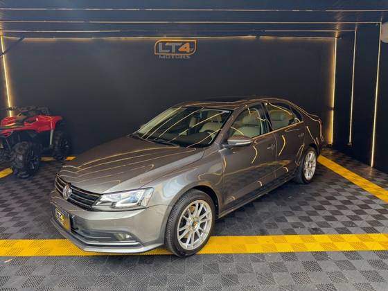 VOLKSWAGEN JETTA 2.0 TSI HIGHLINE 211CV GASOLINA 4P TIPTRONIC