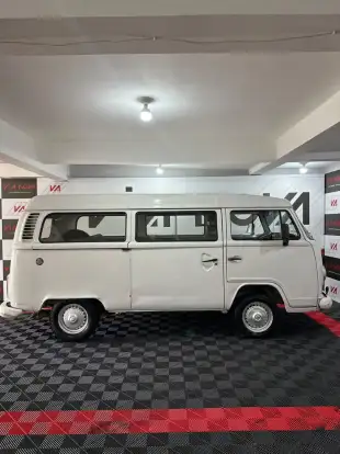 VOLKSWAGEN-KOMBI-1.4 MI STD 8V FLEX 3P MANUAL VOLKSWAGEN-KOMBI-2009