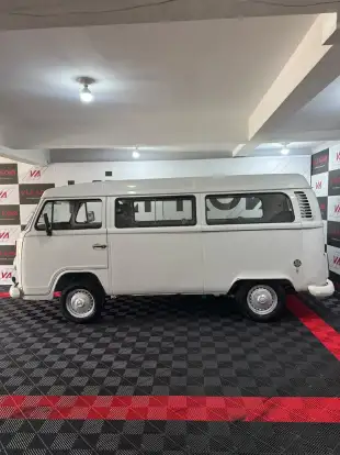 VOLKSWAGEN-KOMBI-1.4 MI STD 8V FLEX 3P MANUAL VOLKSWAGEN-KOMBI-2009
