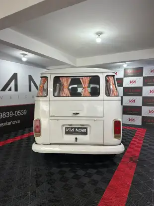 VOLKSWAGEN-KOMBI-1989