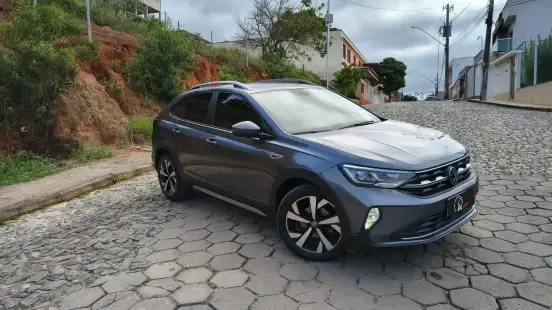 VOLKSWAGEN-NIVUS-1.0 200 TSI TOTAL FLEX HIGHLINE AUTOMÁTICO VOLKSWAGEN-NIVUS-2023